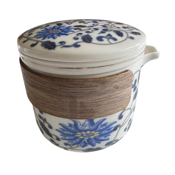 Lotus Flower Loose Leaf Teapot 3 Cups Strainer Lid Blue White Floral Meditation - Picture 5 of 16